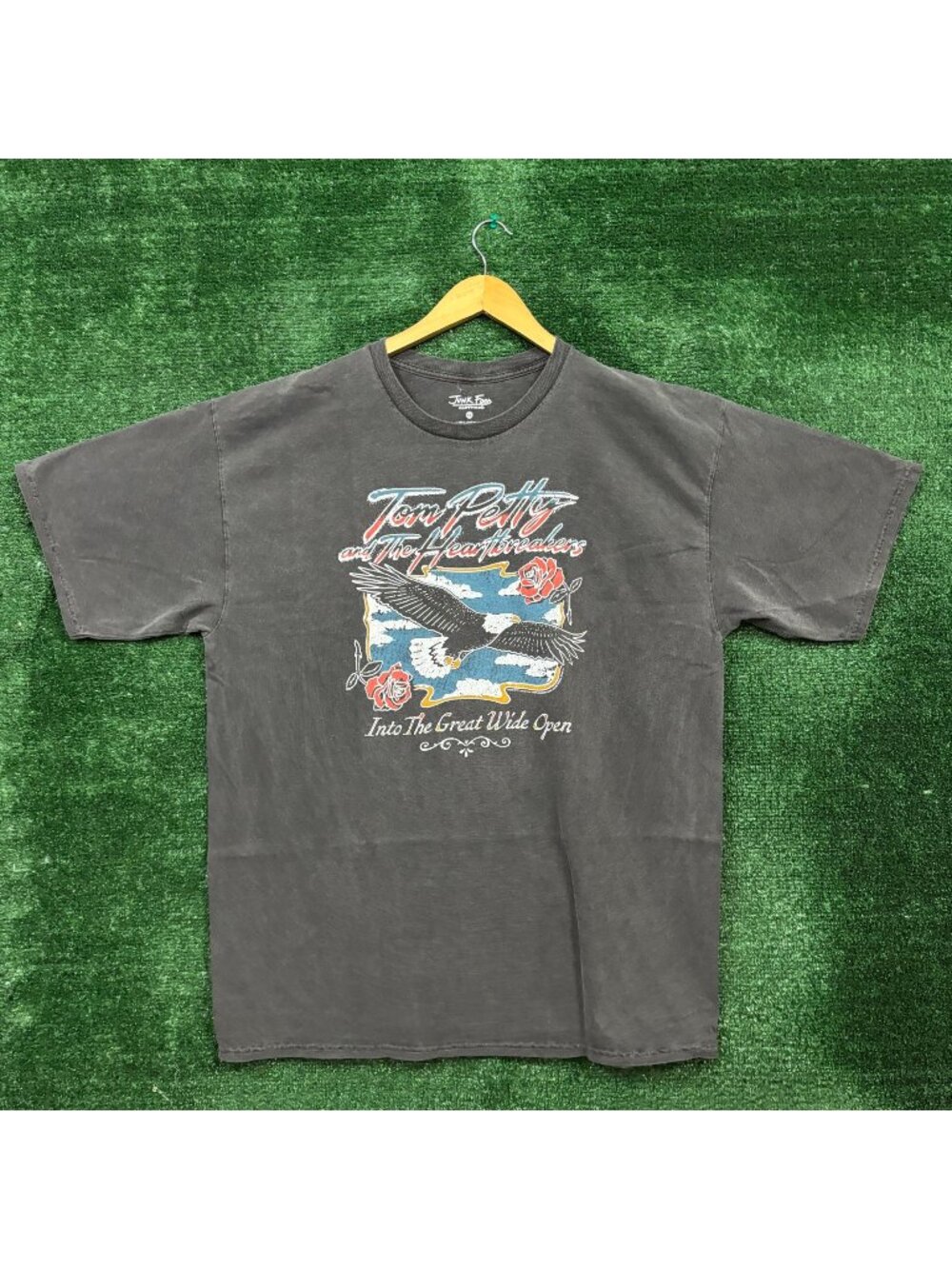 Tom Petty and The heartbreakers T-Shirt Size Extra Large